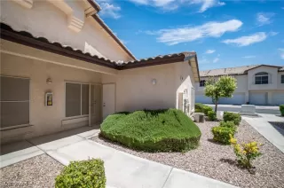 Photo #3: 2586953 Listing 