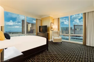 Photo #6: 2587005 Listing