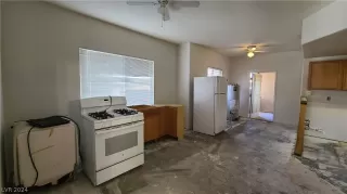 Photo #3: 2587010 Listing