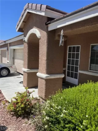 Photo #1: 2587022 Listing 