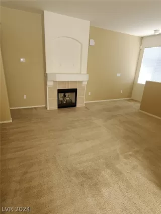 Photo #1: 2587042 Listing 