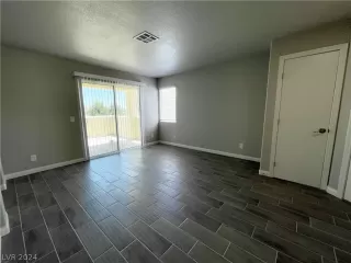 Photo #5: 2587078 Listing 