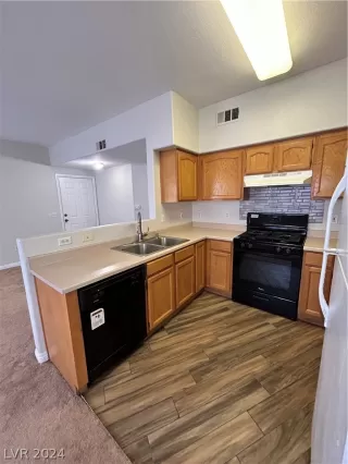 Photo #5: 2587094 Listing 