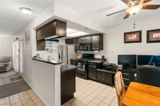 Photo #3: 2587096 Listing 