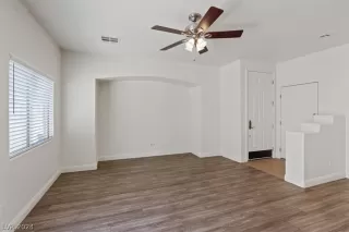 Photo #6: 2587119 Listing