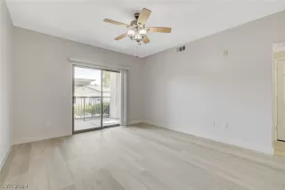 Photo #1: 2587144 Listing 