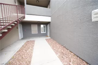 Photo #2: 2587151 Listing 