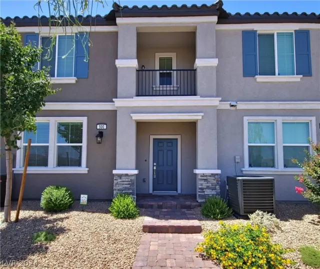 MLS: 2587165 Condo For Sale