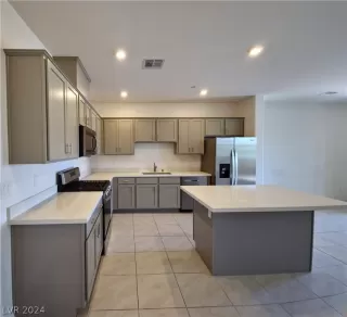 Photo #5: 2587165 Listing 