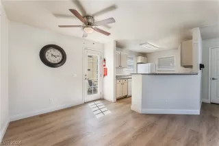 Photo #4: 2587240 Listing 