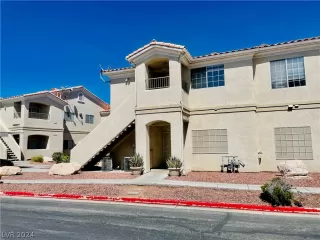 Photo #1: 2587278 Listing 