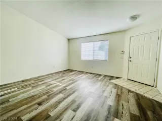 Photo #3: 2587278 Listing 