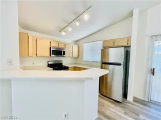 Photo #5: 2587278 Listing 