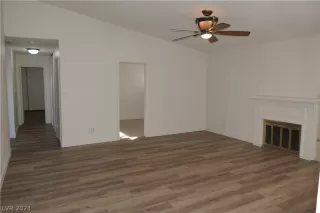 Photo #1: 2587304 Listing 