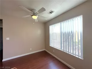 Photo #5: 2587333 Listing