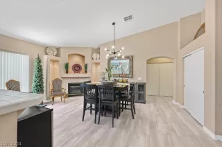 Photo #5: 2587337 Listing 