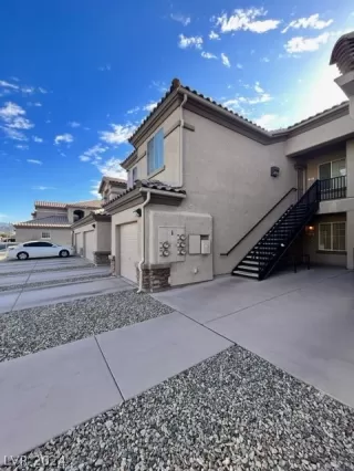 Photo #3: 2587359 Listing 