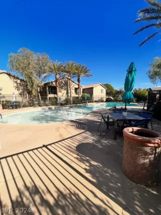 Photo #5: 2587359 Listing 