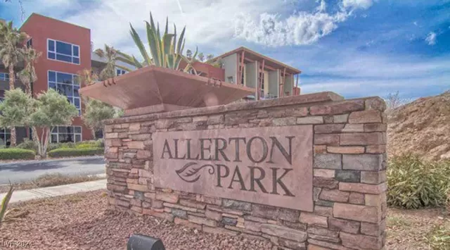 MLS: 2587376 Condo For Sale