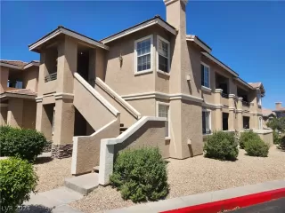 Photo #1: 2587416 Listing 