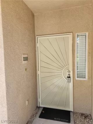 Photo #3: 2587416 Listing 