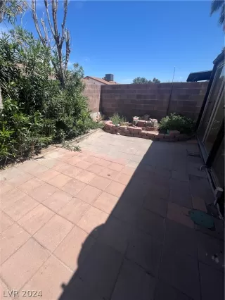 Photo #2: 2587418 Listing 