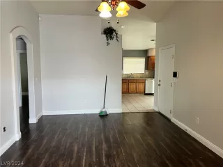 Photo #3: 2587451 Listing 