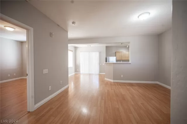 MLS: 2587457 Condo For Sale