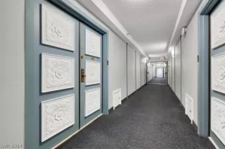 Photo #1: 2587476 Listing 