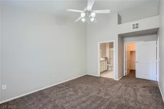 Photo #6: 2587477 Listing