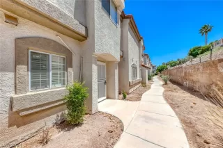 Photo #1: 2587526 Listing 