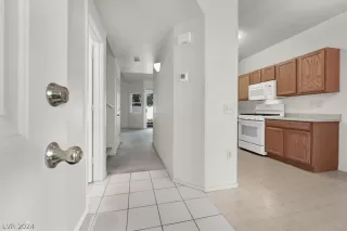 Photo #3: 2587553 Listing 