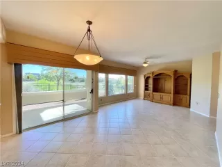 Photo #6: 2587562 Listing 