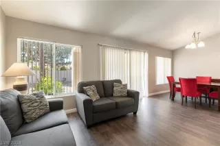 Photo #6: 2587573 Listing 