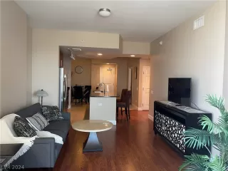 Photo #2: 2587629 Listing 