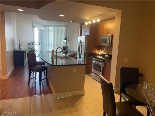 Photo #4: 2587629 Listing 