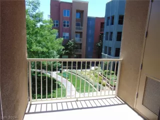 Photo #6: 2587643 Listing 