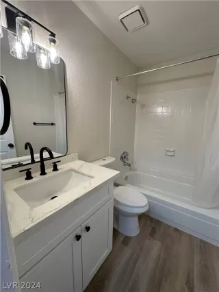 Photo #5: 2587688 Listing 