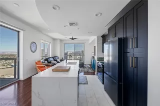 Photo #2: 2587745 Listing 