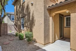 Photo #2: 2587750 Listing 