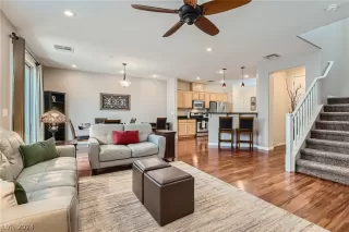 Photo #5: 2587750 Listing 