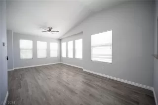 Photo #5: 2587784 Listing 