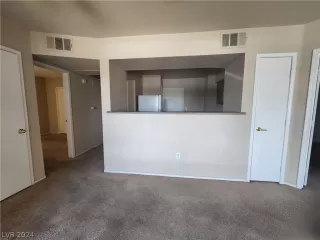 Photo #3: 2587868 Listing 