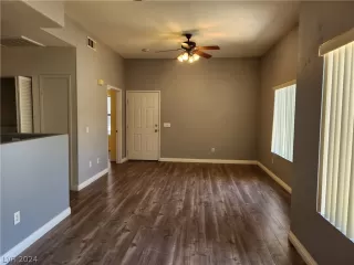 Photo #4: 2587906 Listing 