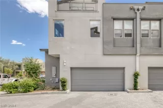 Photo #1: 2587917 Listing