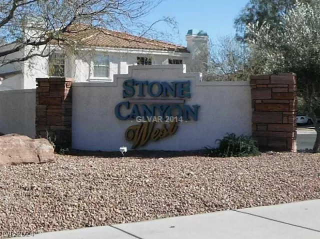 MLS: 2587963 Condo For Sale