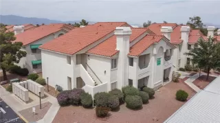 Photo #1: 2587966 Listing 