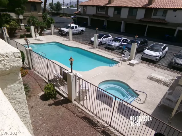 MLS: 2587969 Condo For Sale