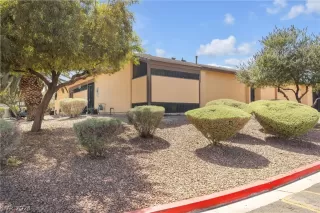 Photo #1: 2588002 Listing 