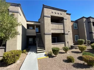 Photo #1: 2588041 Listing 